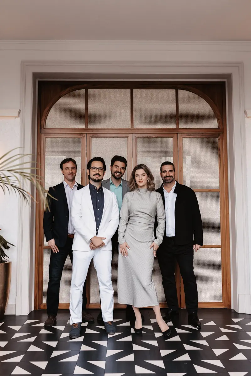 Wedding Boys & Flora