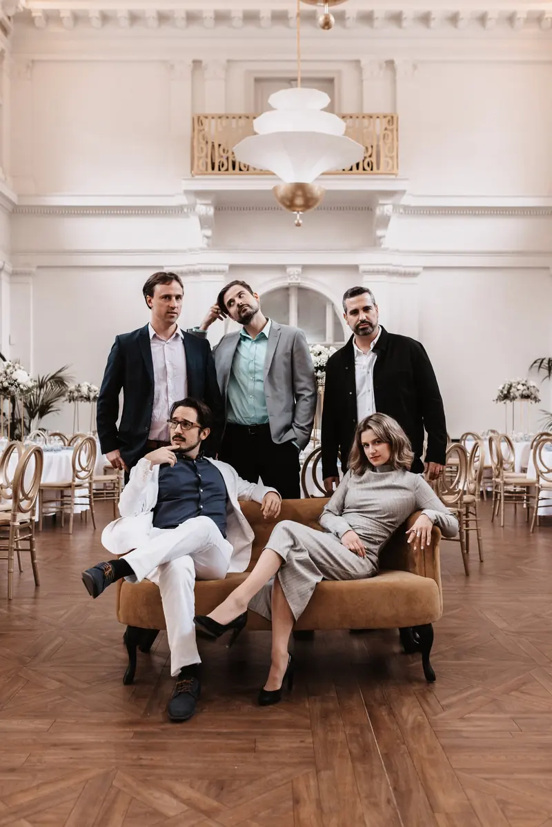 Wedding Boys & Flora
